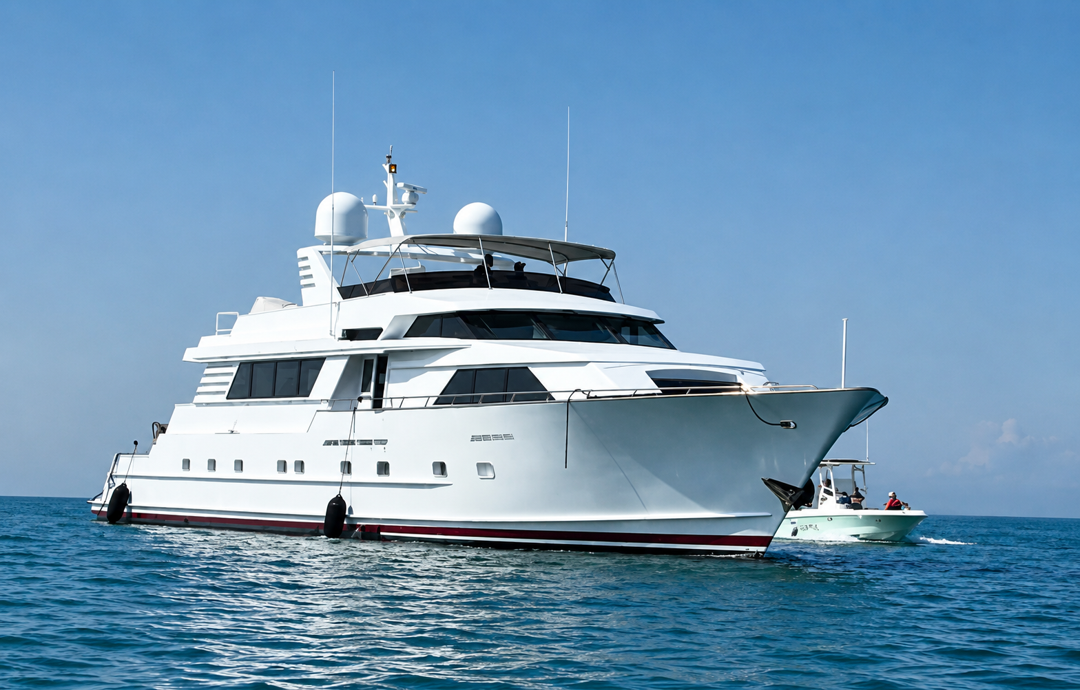110' Broward Yacht